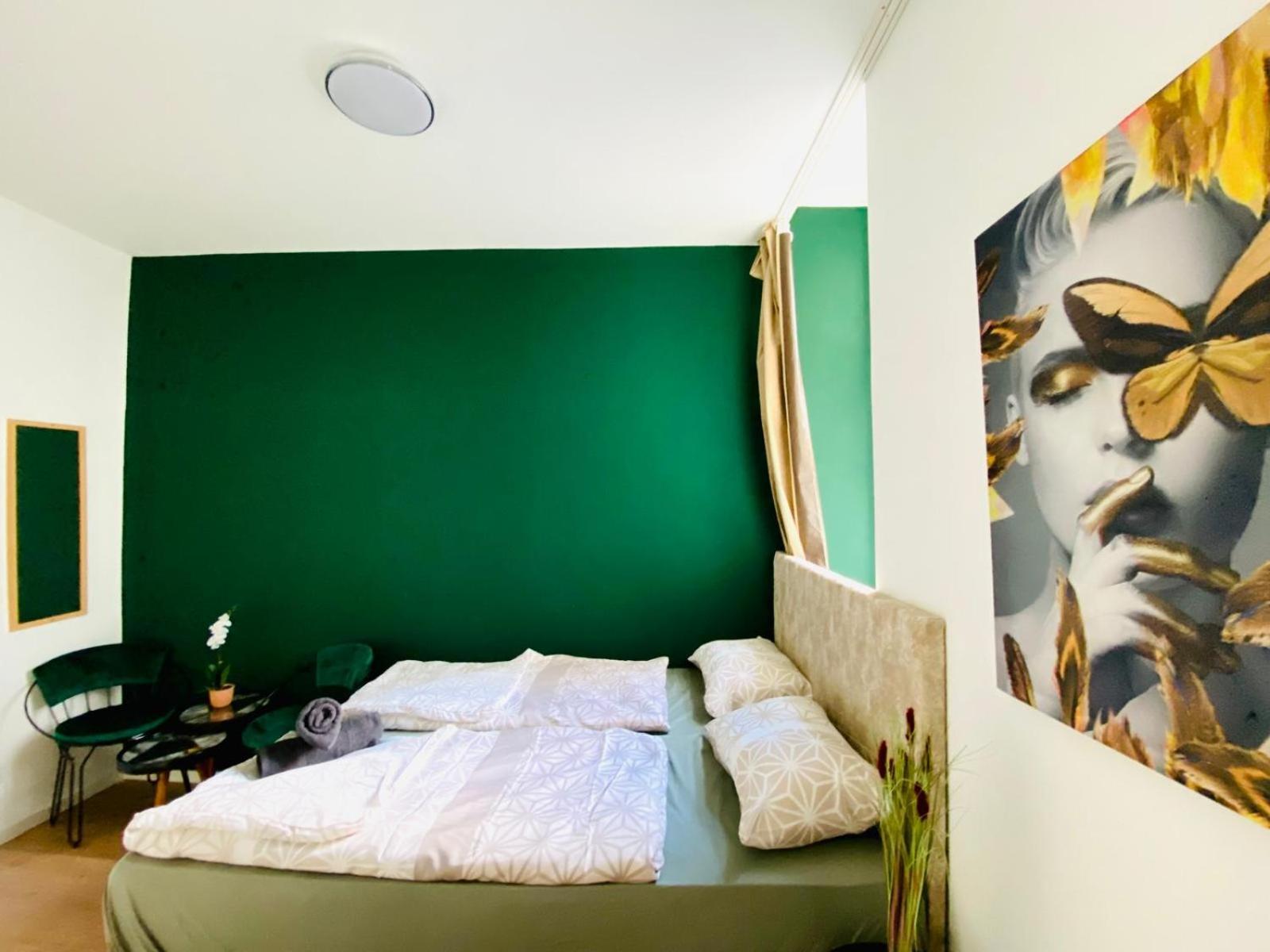 8 Fully Equipped Studio Shared Apt W Terrace Margareten فيينا المظهر الخارجي الصورة