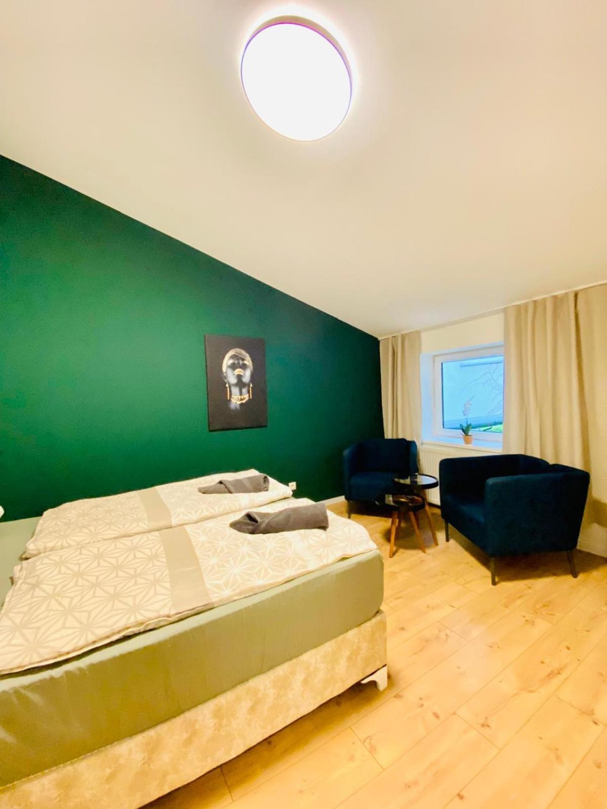 8 Fully Equipped Studio Shared Apt W Terrace Margareten فيينا المظهر الخارجي الصورة