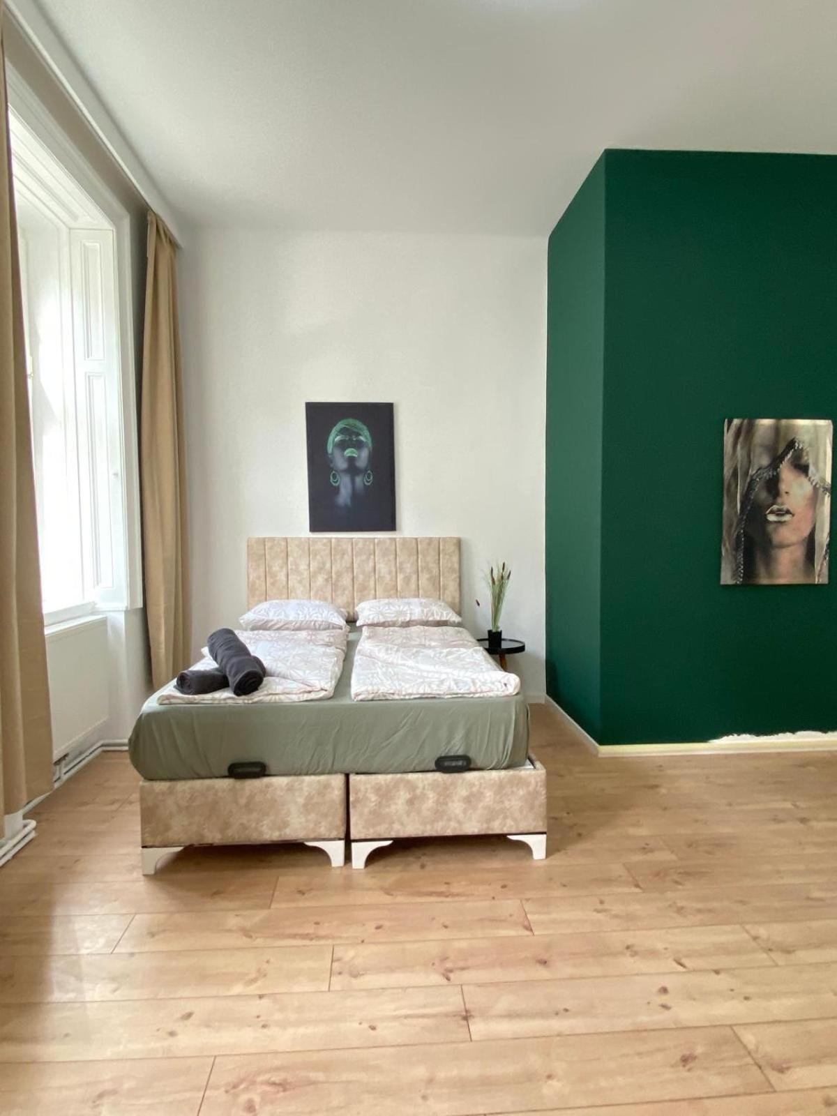 8 Fully Equipped Studio Shared Apt W Terrace Margareten فيينا المظهر الخارجي الصورة