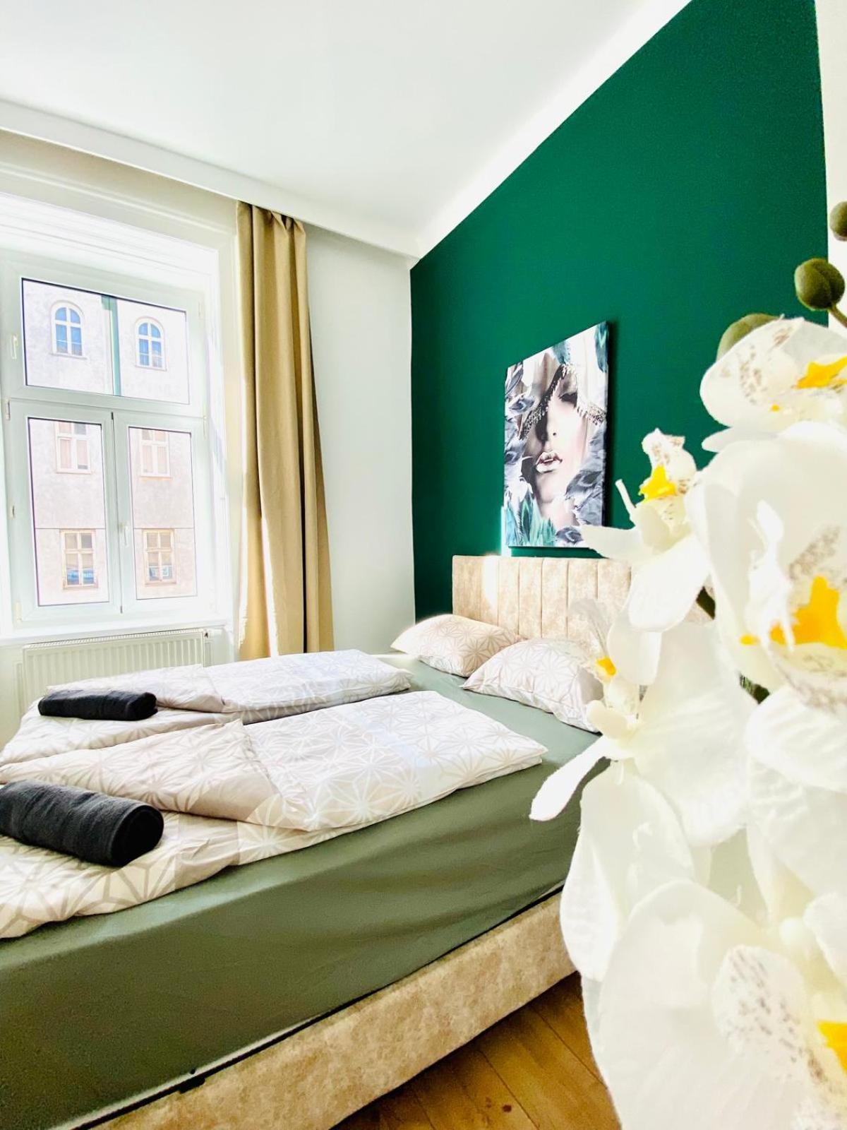 8 Fully Equipped Studio Shared Apt W Terrace Margareten فيينا المظهر الخارجي الصورة