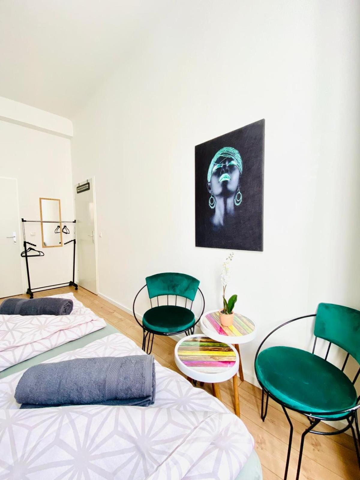 8 Fully Equipped Studio Shared Apt W Terrace Margareten فيينا المظهر الخارجي الصورة