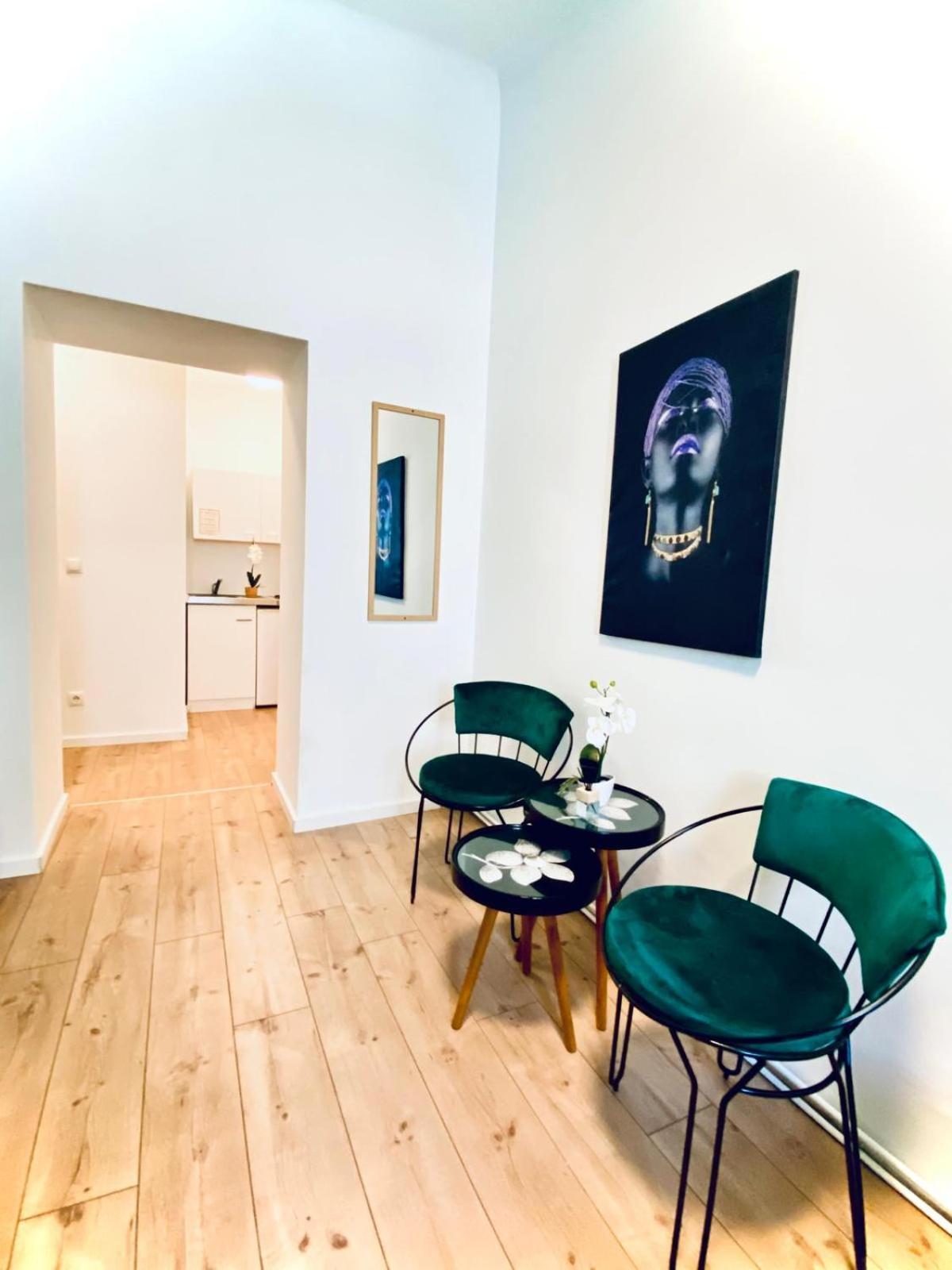 8 Fully Equipped Studio Shared Apt W Terrace Margareten فيينا المظهر الخارجي الصورة